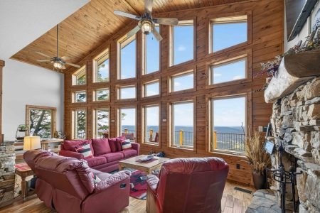 11_Top_Living_Room
