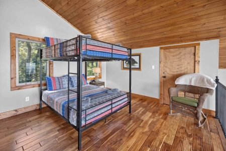 22_Loft